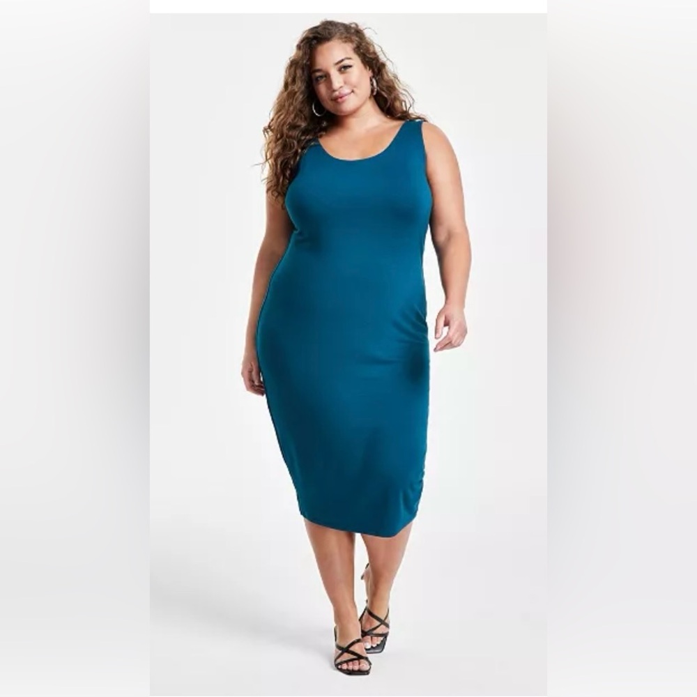 New with tags Trendy Plus Size Sleeveless Bodycon Midi Dress